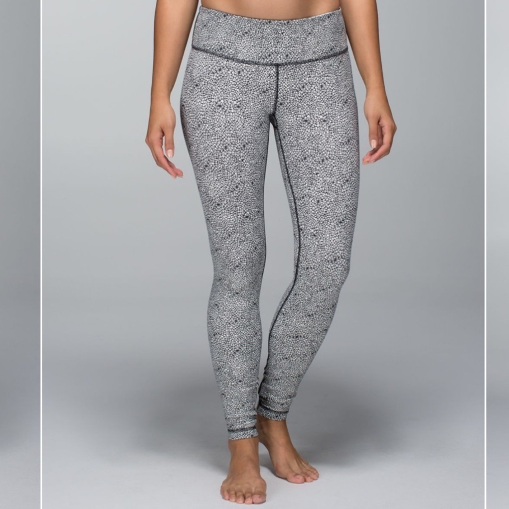 Lululemon Wunder Under Pant in Plush Petal Deep Coal Ghost
